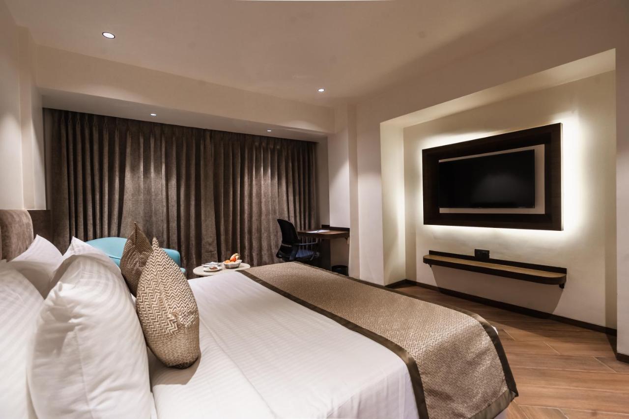 Regenta Place อิกัตปุรี ภายนอก รูปภาพ